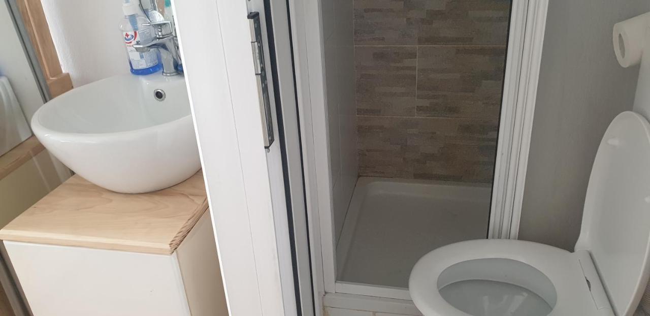 Apartmani Emerald Dream Újvidék Kültér fotó