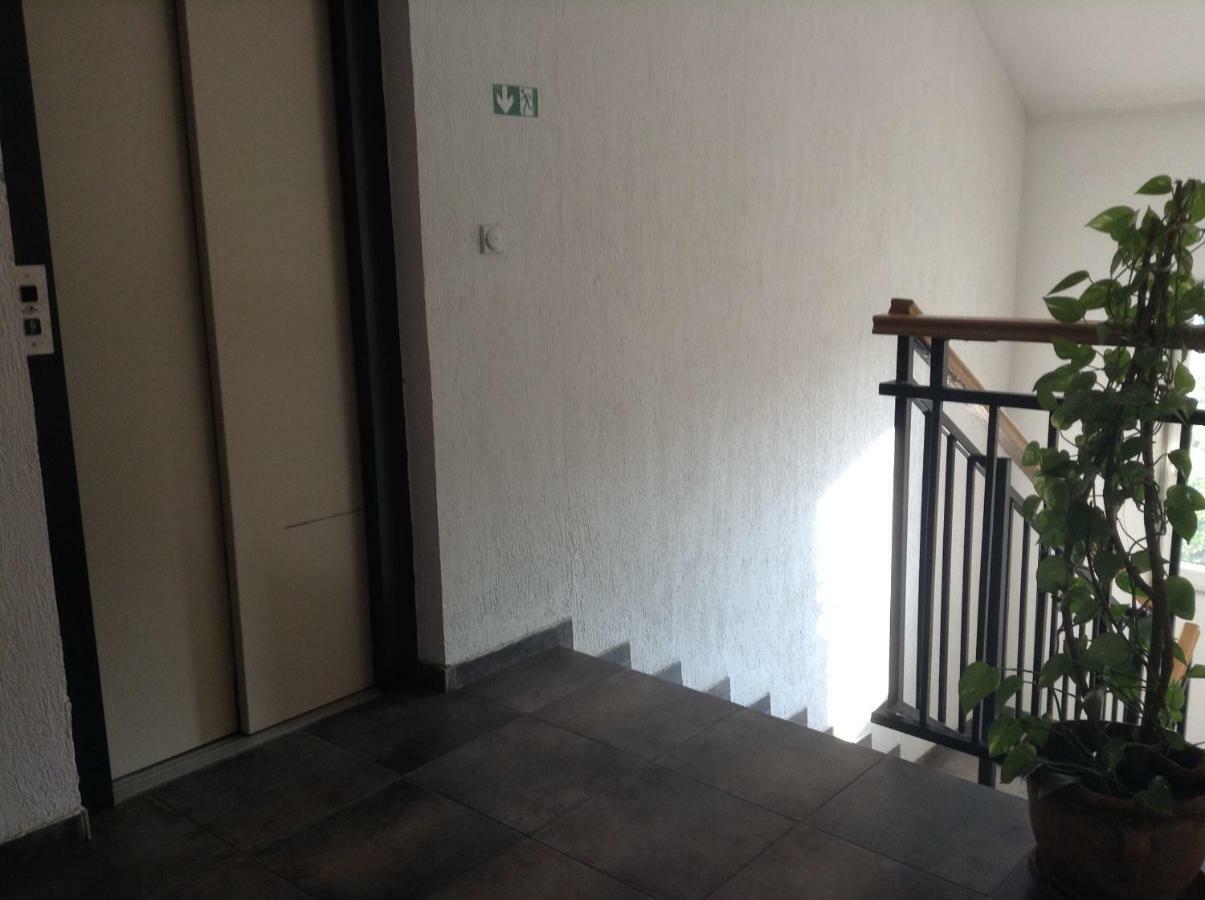 Apartmani Emerald Dream Újvidék Kültér fotó